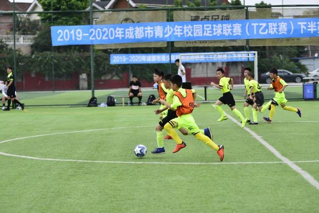 白岩松：结果证明内马尔不该上场，他入选大名单本身就是很奇怪
